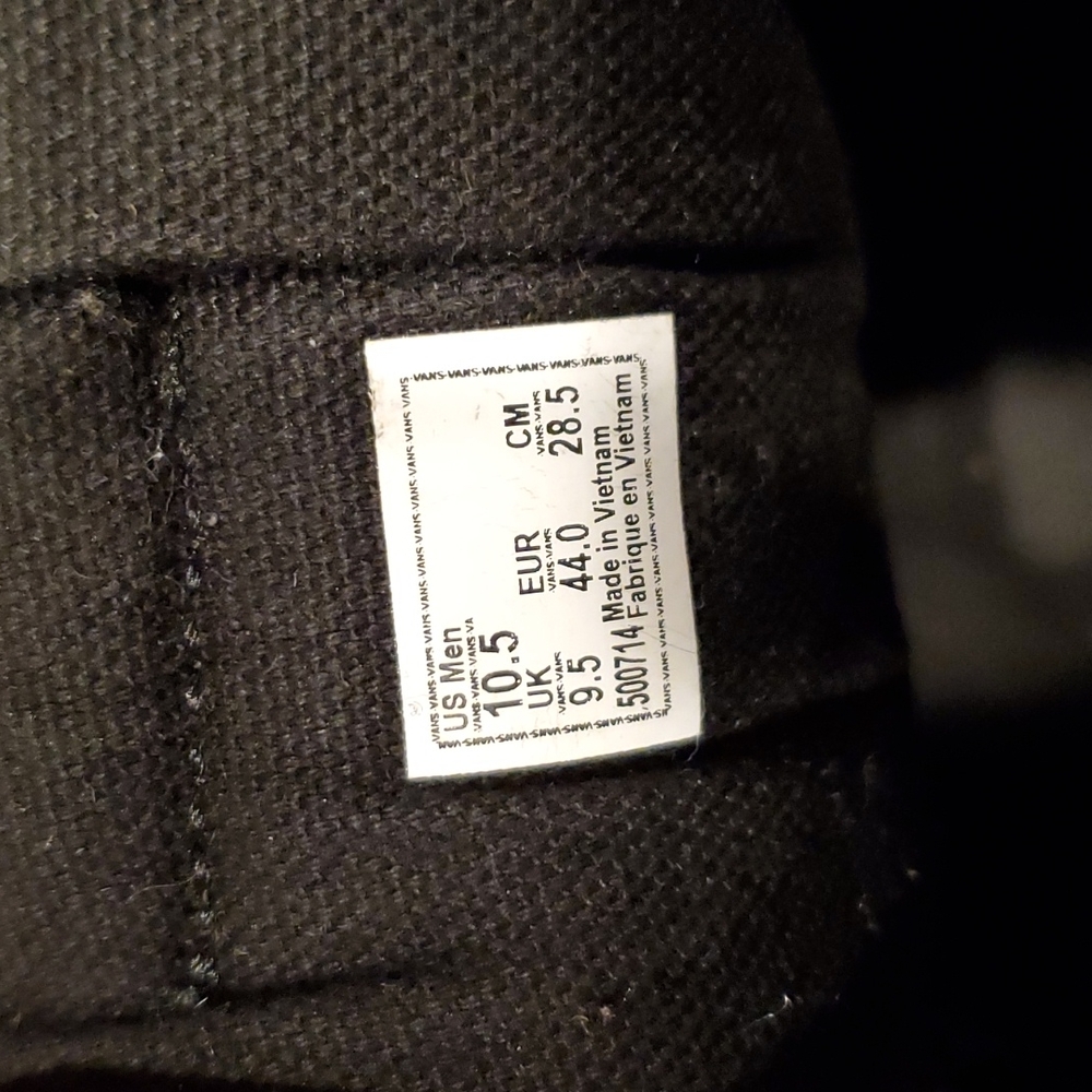 Vans - Picture 5 of 5